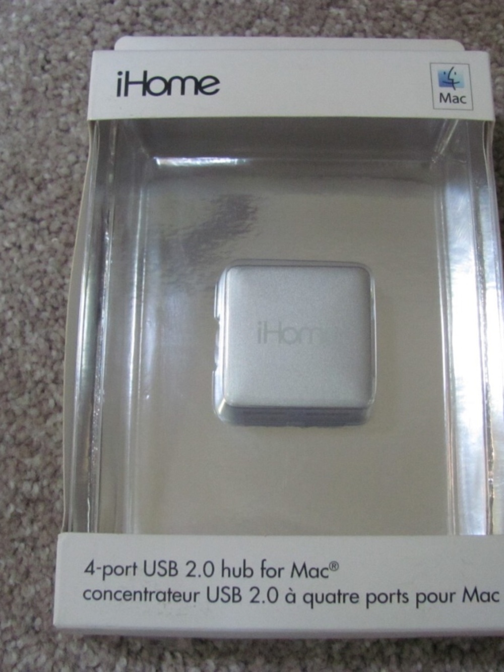 iHome IH-U100W Center Link 4 Port Travel USB Hub